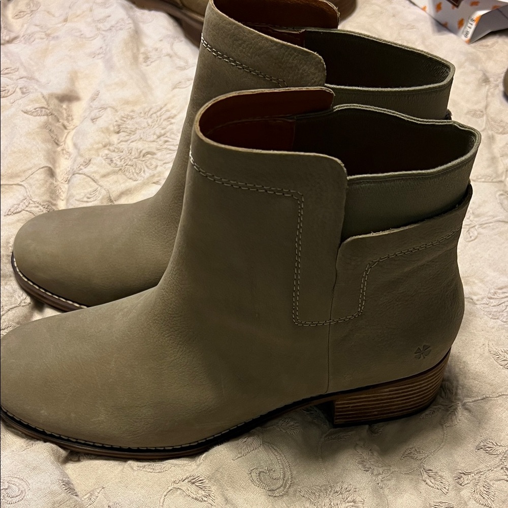 Lucky Chelsea booties